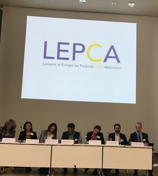 Entre los objetivos de LEPCA están la creación de una red de contactos de profesionales especializados en la sustracción de menores y reforzar la buena práctica en estos procesos